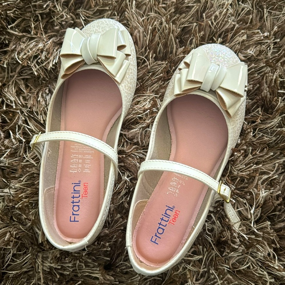Frattini Teen - Elegant shoes for girls, size 3.5 US
